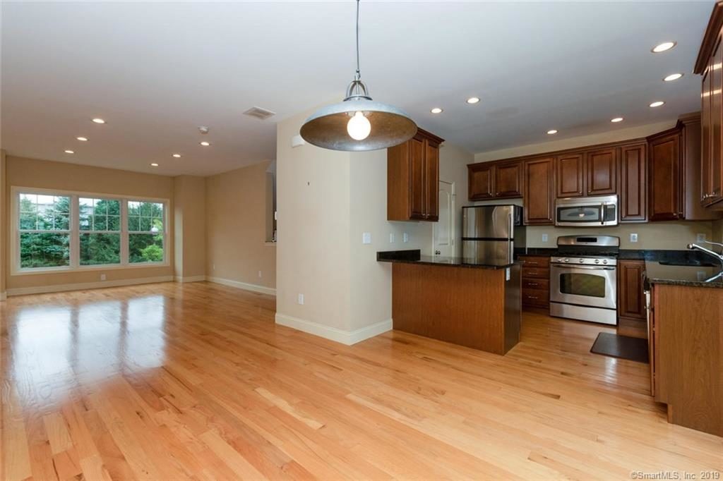 kitchen livingroom dining room